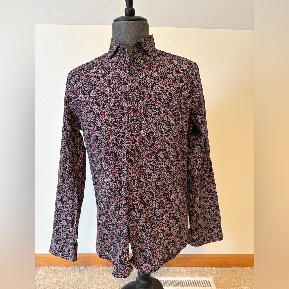 Express Black and Red Casual Button Down Shirt M